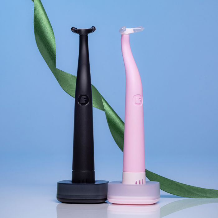 Black and Pink/Gliding